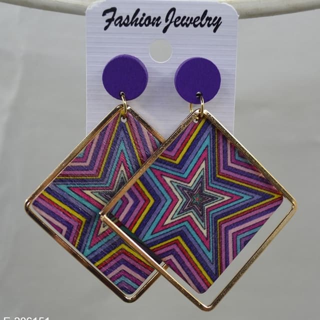 Stylish earrings