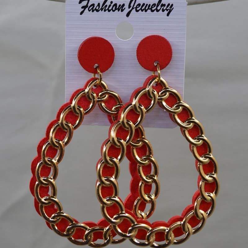 Stylish earrings