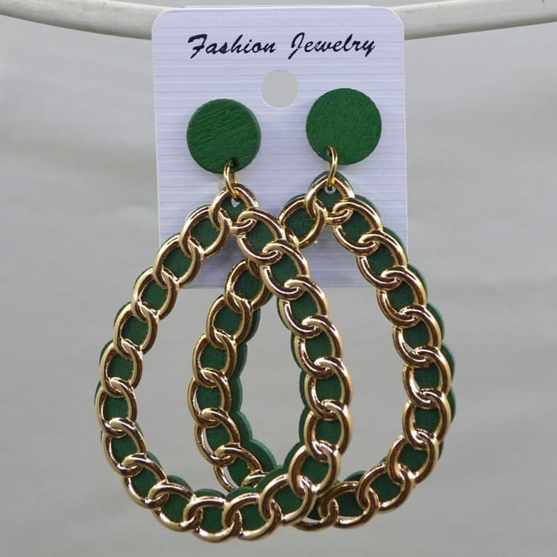 Stylish earrings