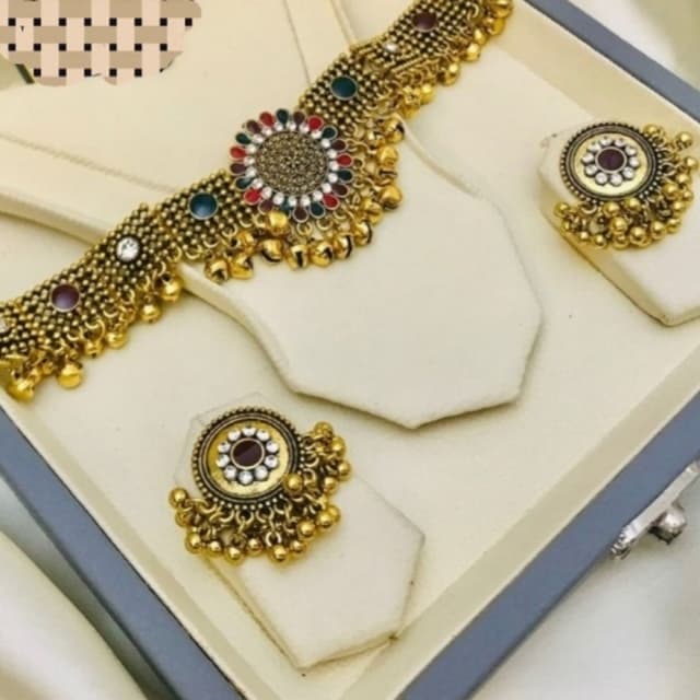 Chocker set