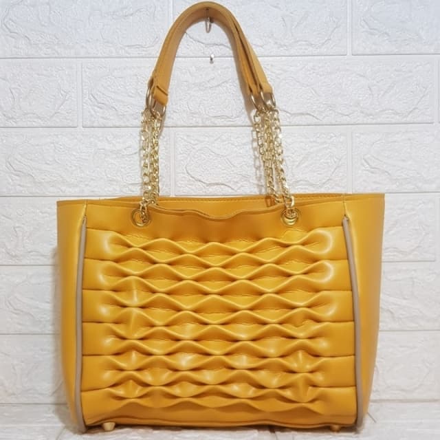 Hand bag