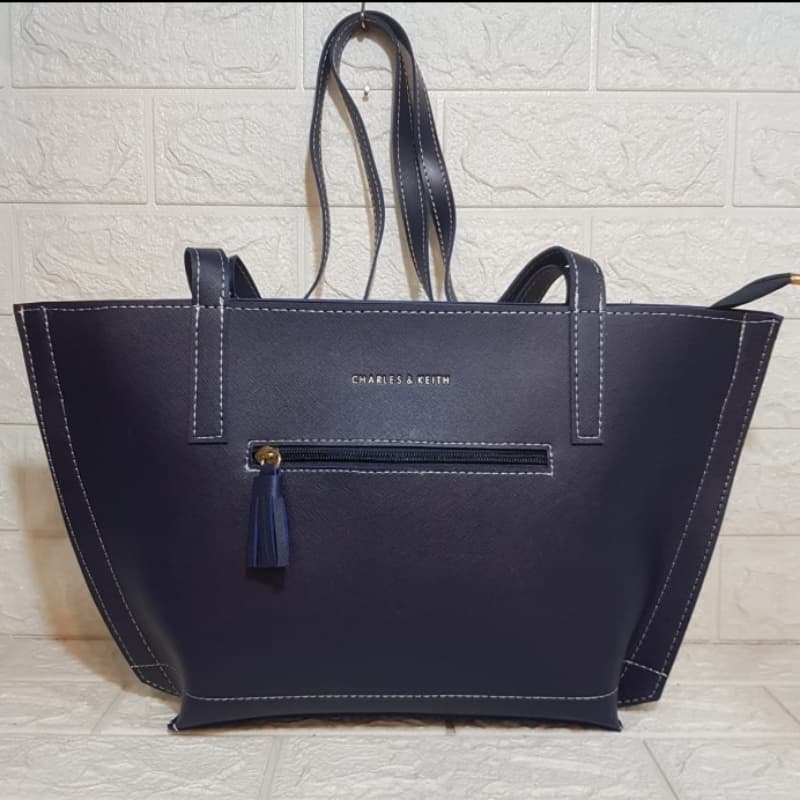 Hand bag