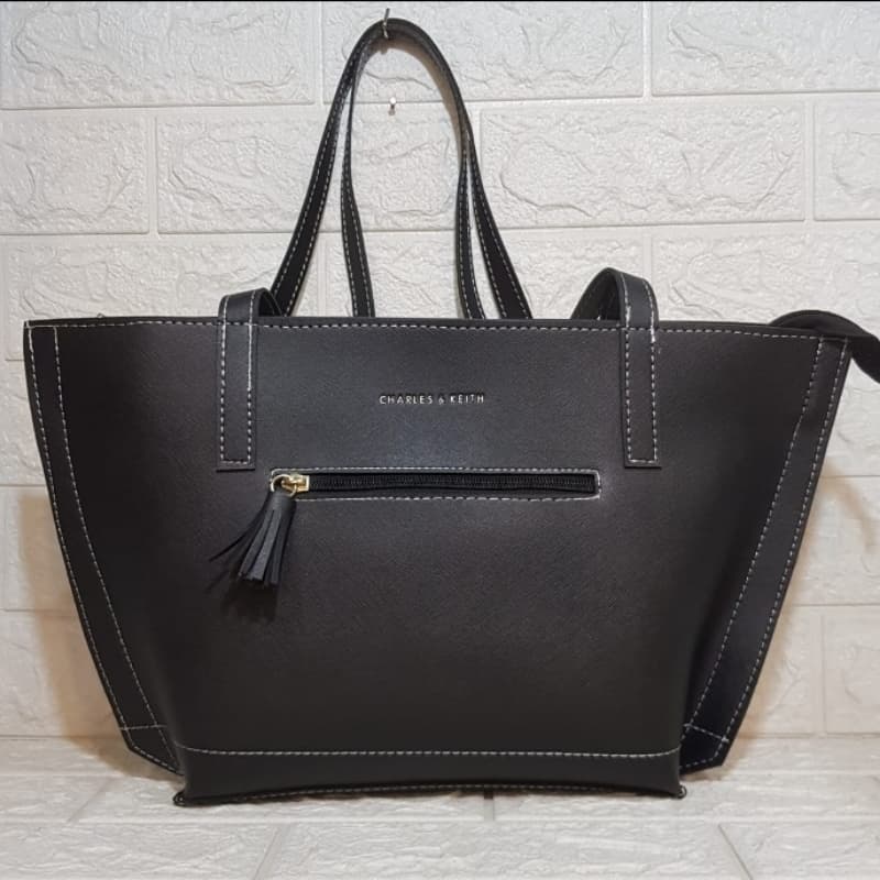 Hand bag