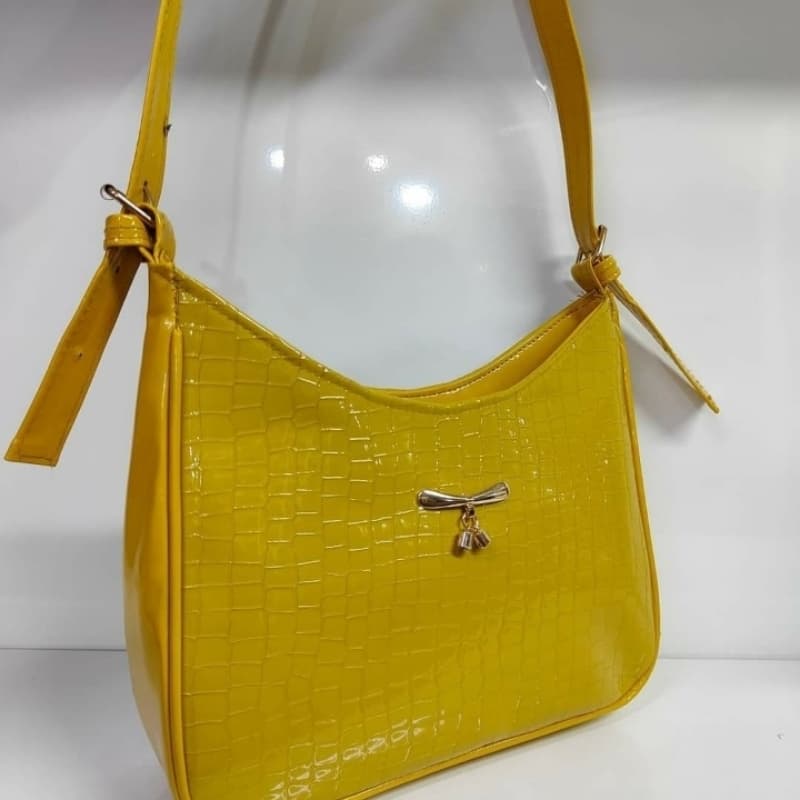 Hand bag